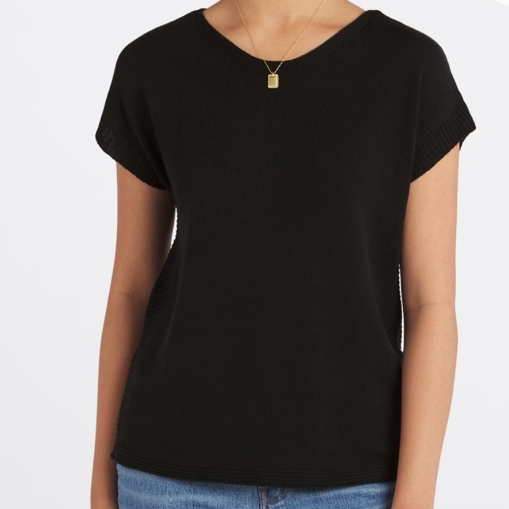 Pink Clover Classic Black Crew Neck Sweater